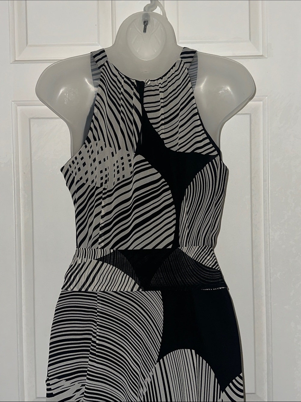 Ann Taylor Flowy Silk Dress - Picture 4 of 13